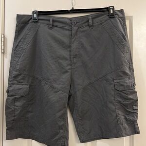 Matix men’s cargo shorts